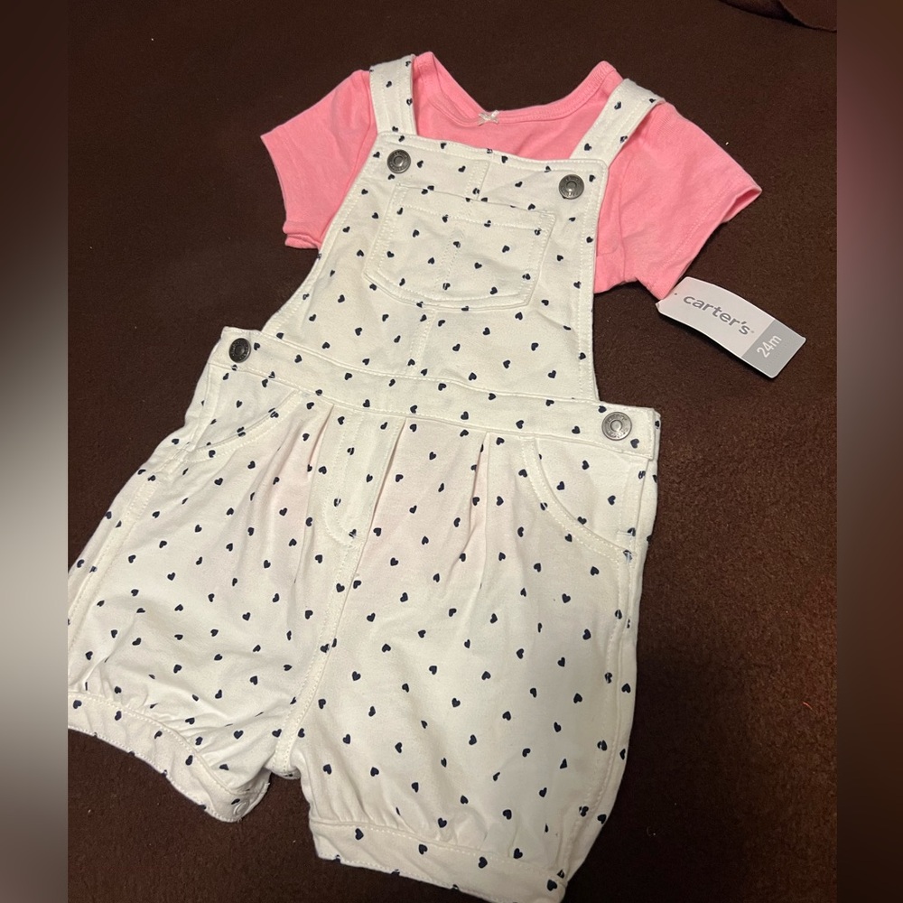 Carter's White Polka Dot Kids Overalls
Size 2 New!